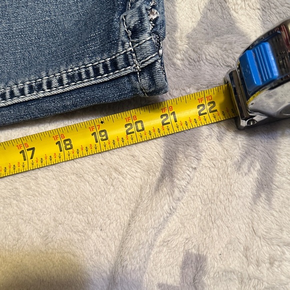 709.   Grace Blue Ankle & Cropped Jeans - Picture 9 of 12